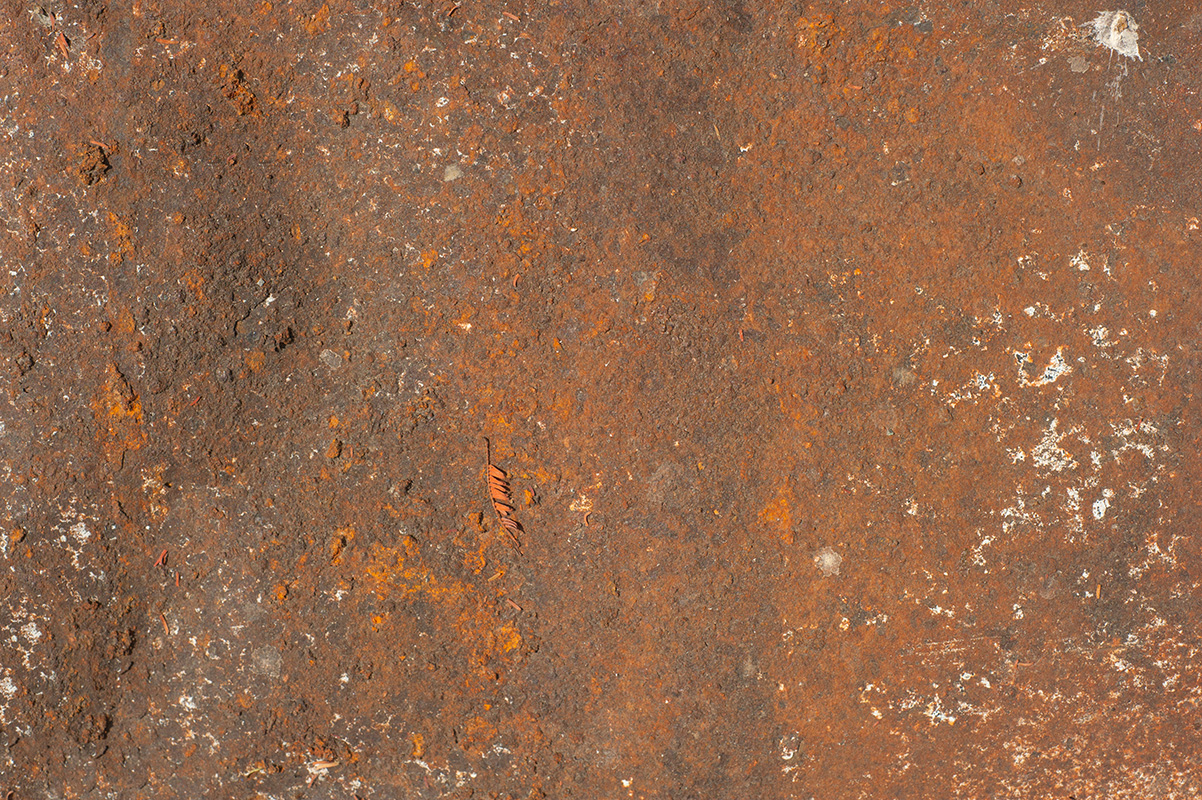 Corroded metal surface before restoration